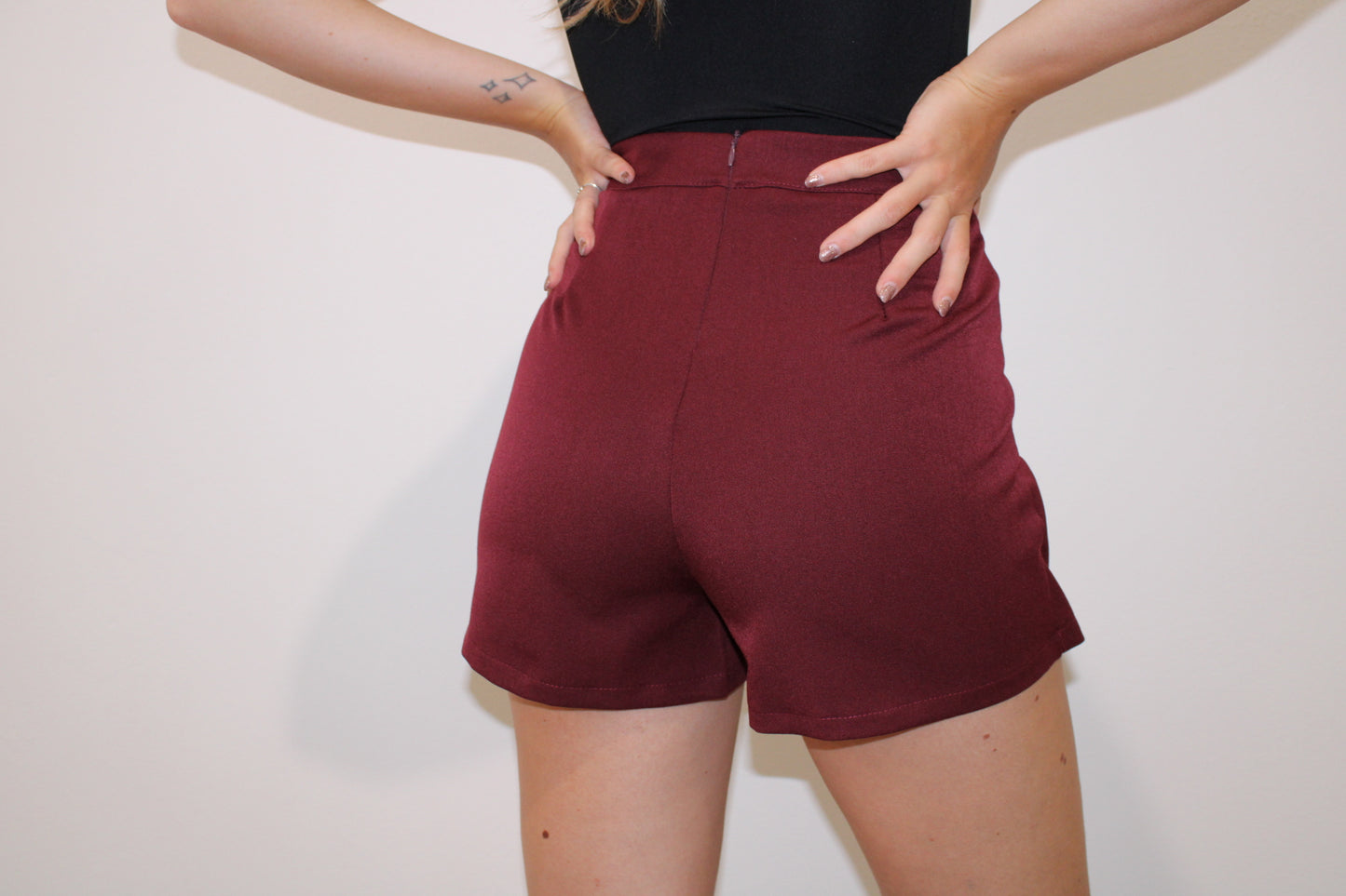 Shorts asimmetrici