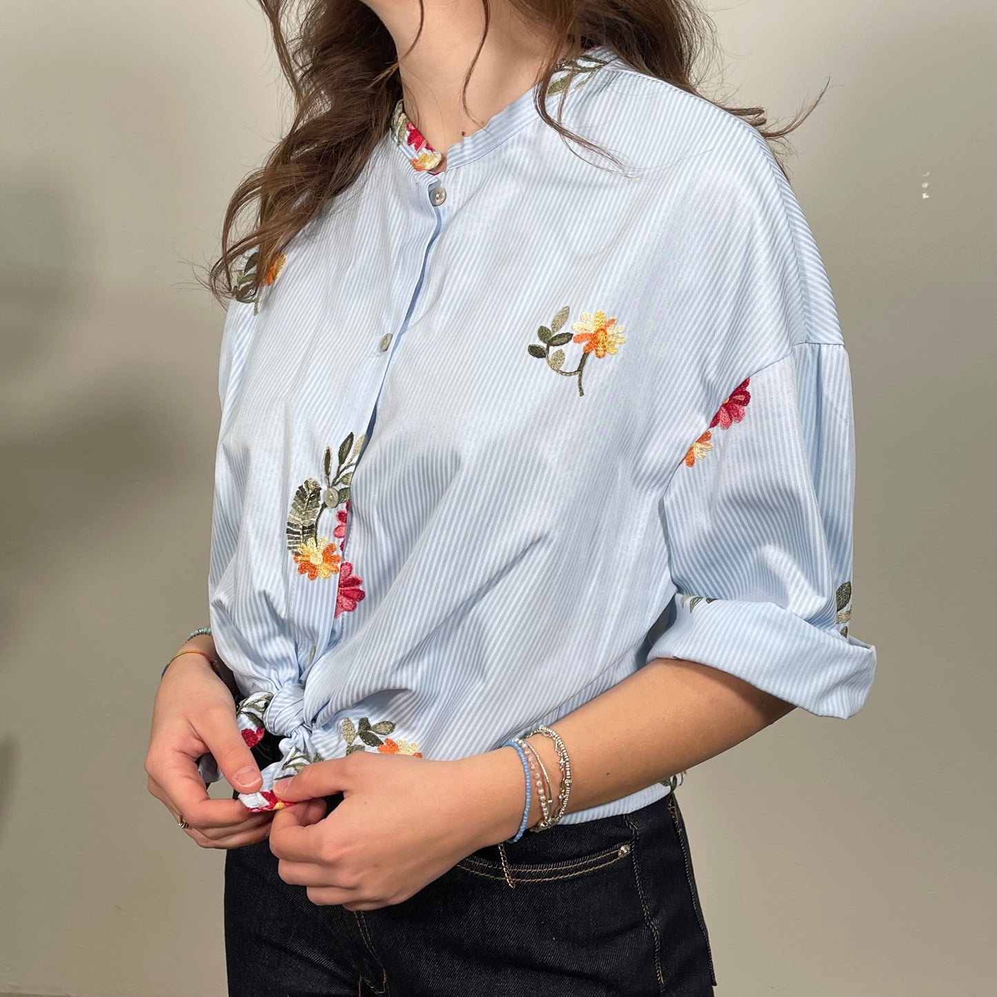 Camicia con fiori